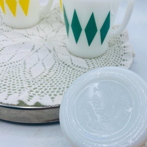 Fire King Diamond Coffee Mugs: Anchor Hocking, Yellow & Green, Set of 4 - Picture 6 of 6